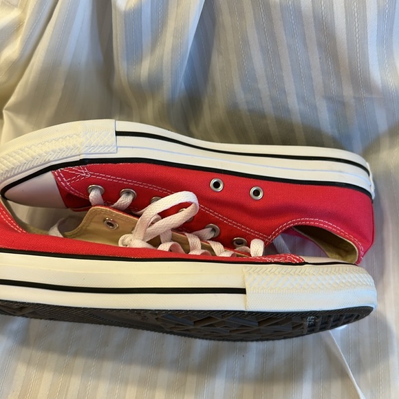 New Raspberry Pink Converse - Picture 7 of 7